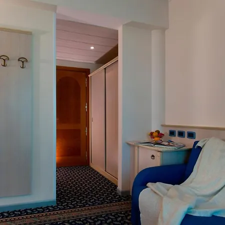 Ducale ホテル パルマ